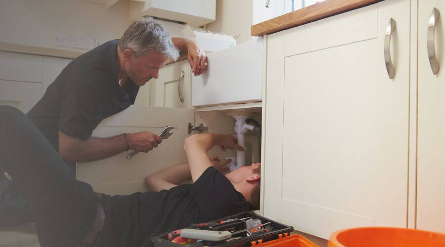 Professional burst pipe repair services in Melstone, MT